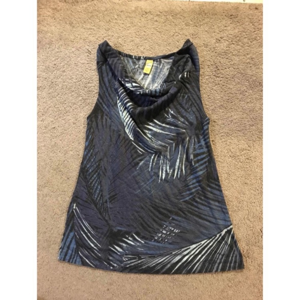 Lole women’s Pina tank top in Vallarta Blue Palm print - size small
